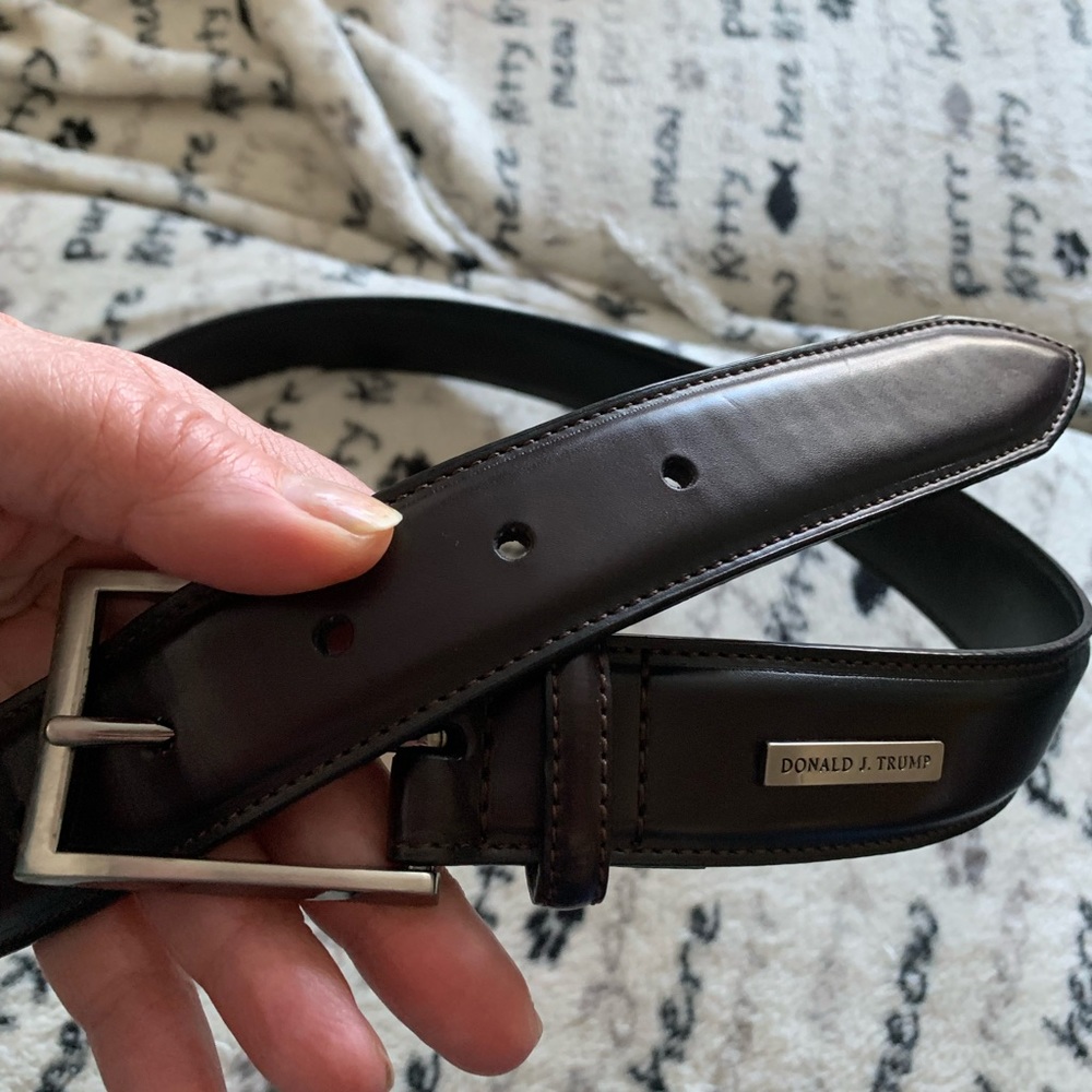 Donald J Trump men’s burgundy/ brown belt size 32